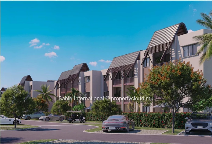2 Bed Apartment in Roches Noires with Garden