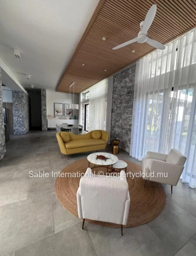 Luxury Villa in Cap Malheureux with Private Pool and Generous Living Space - Close to Amenities and Schools - Don't M...