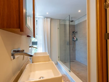 3 Bedroom Penthouse
