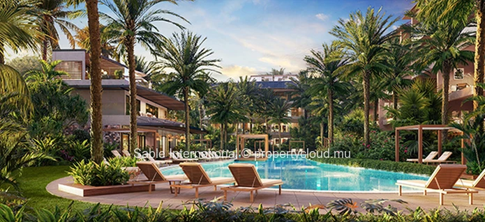 Stunning G+2 Apartment in Péreybère with Pool & Sea Access 