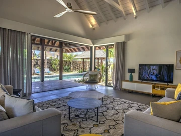 4 Bedroom Villa