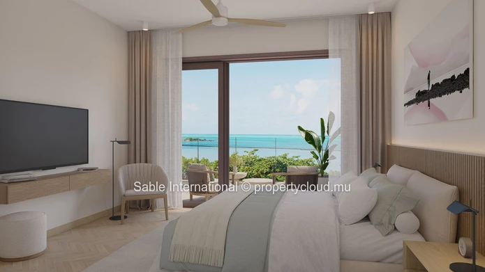 Luxury Penthouse in Roches Noires with Private Pool and Sea Views! 4 BR, Fitness Room, Close to Amenities 