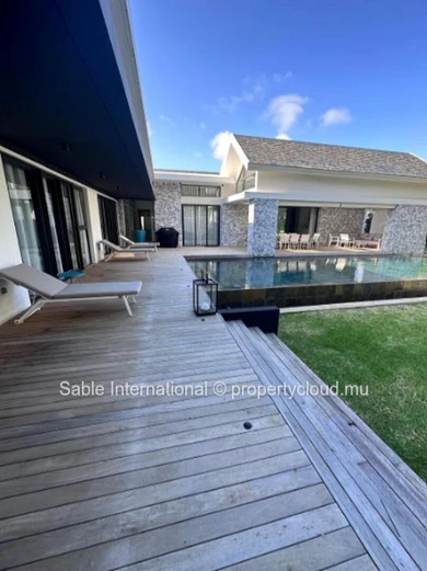 Luxury Villa in Cap Malheureux with Private Pool and Generous Living Space - Close to Amenities and Schools - Don't M...