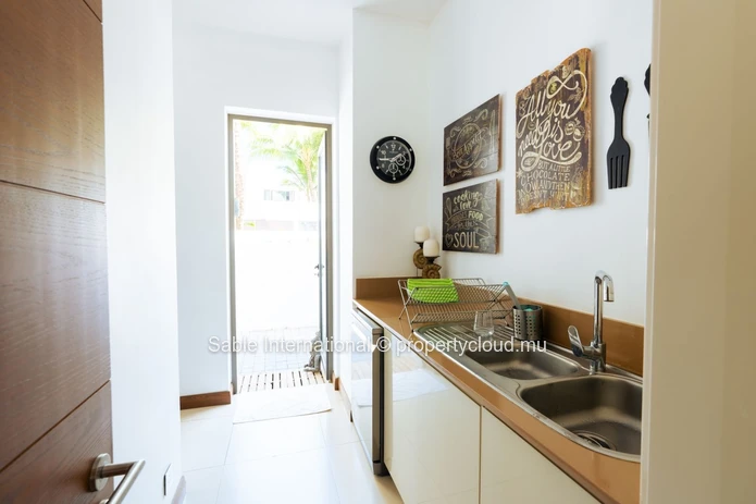 Luxurious Villa PDS with Private Pool and Stunning Sea Views in Péreybère! Close to Beach, Shops, and Golf Course. Fu...