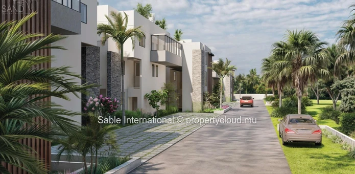 Duplex à vendre à Trou aux Biches, 216m², terrain en toute propriété, piscine commune