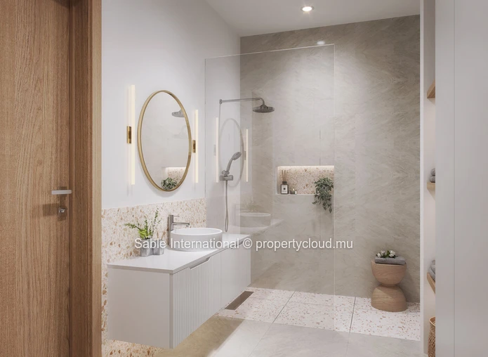 Appartement R+2 à vendre à Tamarin, Rivière Noire. 142m², 3 chambres, piscine commune, vue mer, proche commodités.