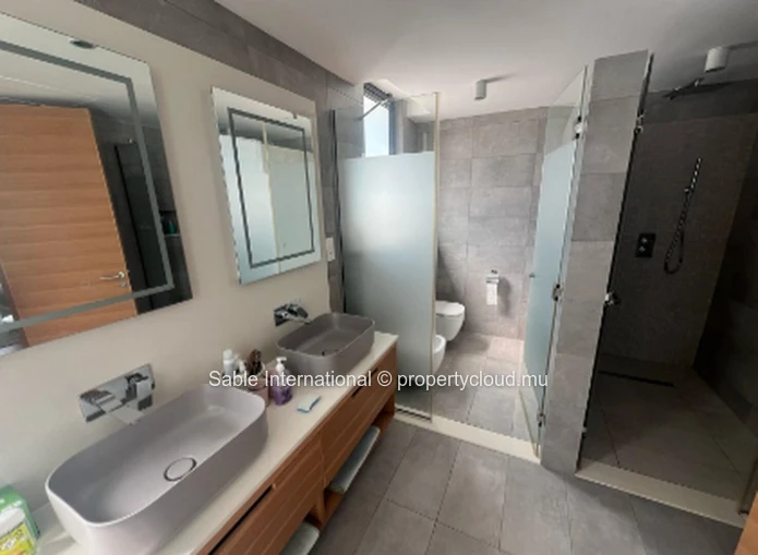Luxury Villa in Cap Malheureux with Private Pool and Generous Living Space - Close to Amenities and Schools - Don't M...