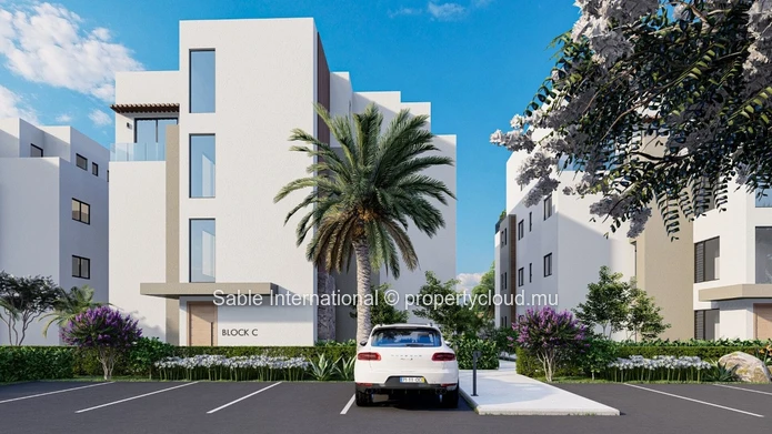 Luxurious Penthouse in Trou aux Biches with Communal Pool & Modern Amenities! 