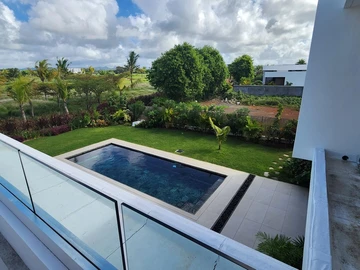 4 Bedroom Villa