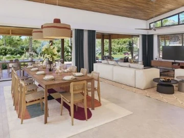 4 Bedroom Villa