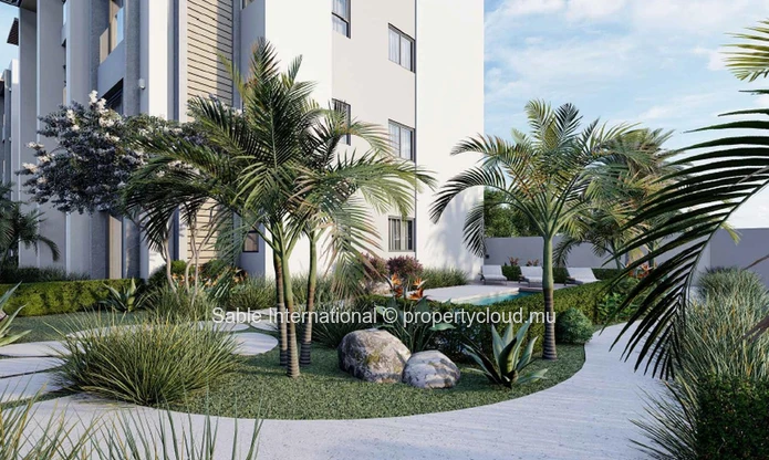 Appartement R+2 à vendre à Petit Raffray, Grand Baie. Surface habitable de 130m², 3 chambres, parking, piscine commun...
