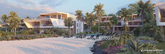Luxurious Beachfront RES Apartment with Stunning Views! Live in luxury in Rivière Noire with communal pool, sea acces...
