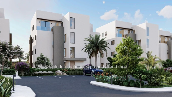 Luxurious Penthouse in Trou aux Biches with Communal Pool & Modern Amenities