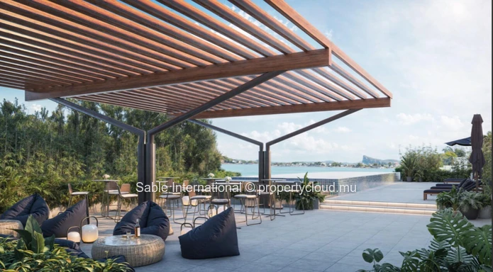 Superbe appartement à Péreybère, piscine sur le toit avec vue sur la mer