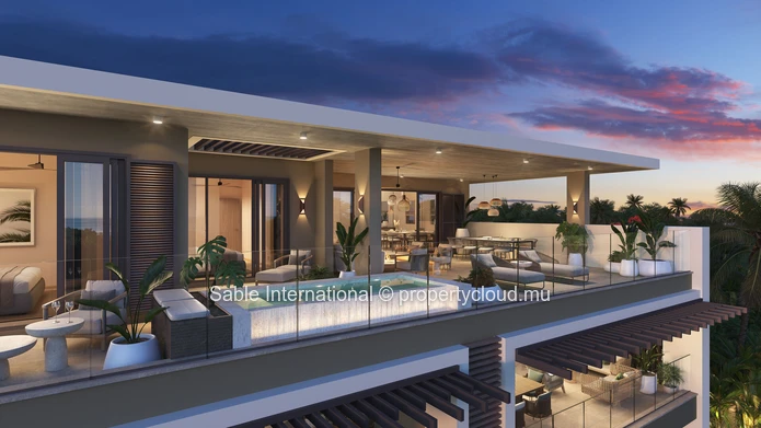 Luxury Penthouse in Roches Noires with Private Pool and Sea Views! 4 BR, Fitness Room, Close to Amenities 
