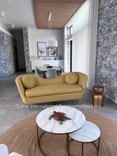 Luxury Villa in Cap Malheureux with Private Pool and Generous Living Space - Close to Amenities and Schools - Don't M...