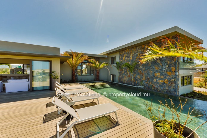 Luxury Smart City Villa with Sea Views in the East of Mauritius 
