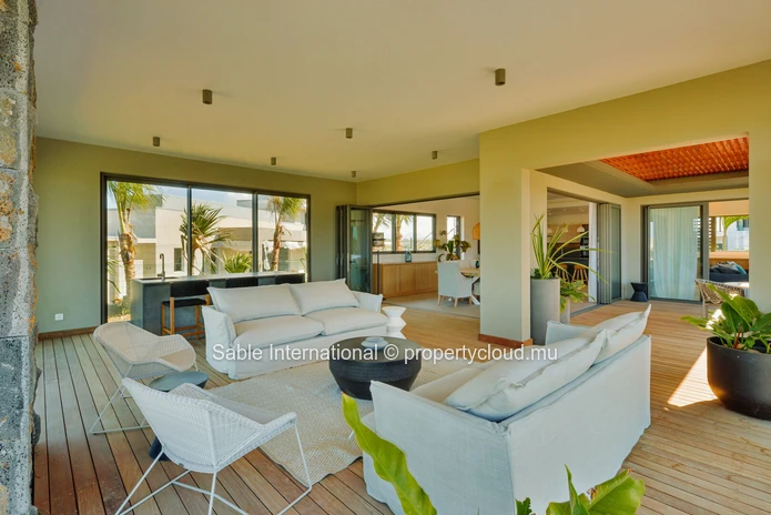 Luxury Smart City Villa with Sea Views in the East of Mauritius 