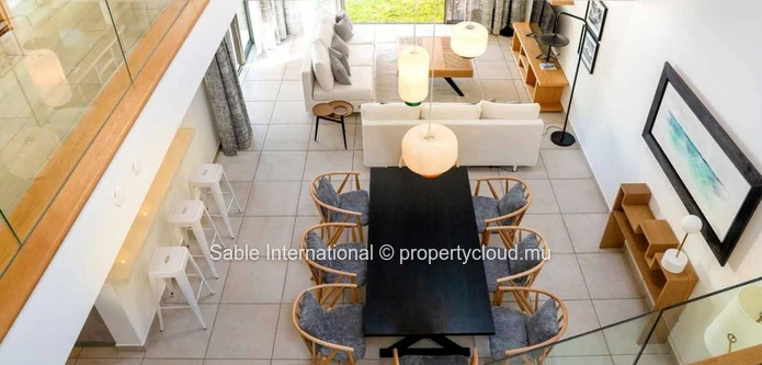 Stunning RES Townhouse with Private Pool in Balaclava Area - 298m² Living Space, 375m² Land, Fitness Room, Veranda, 